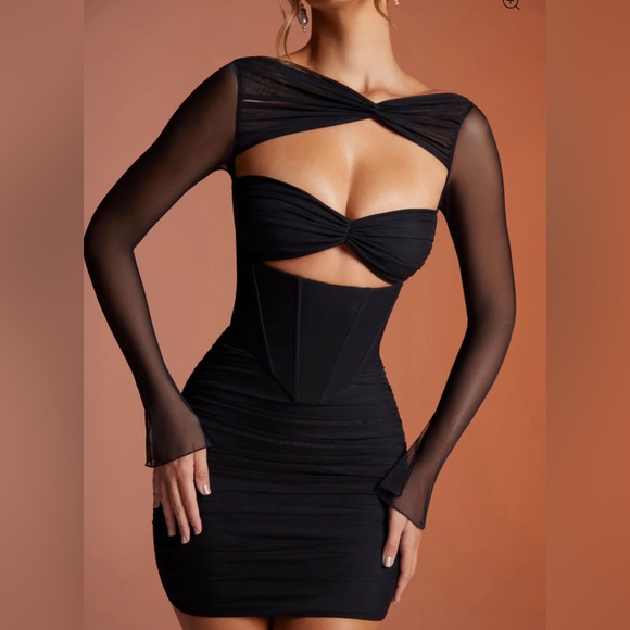 NWT OH POLLY Long Sleeved Ruched Mini Dress in Black features bow details - Picture 5 of 7